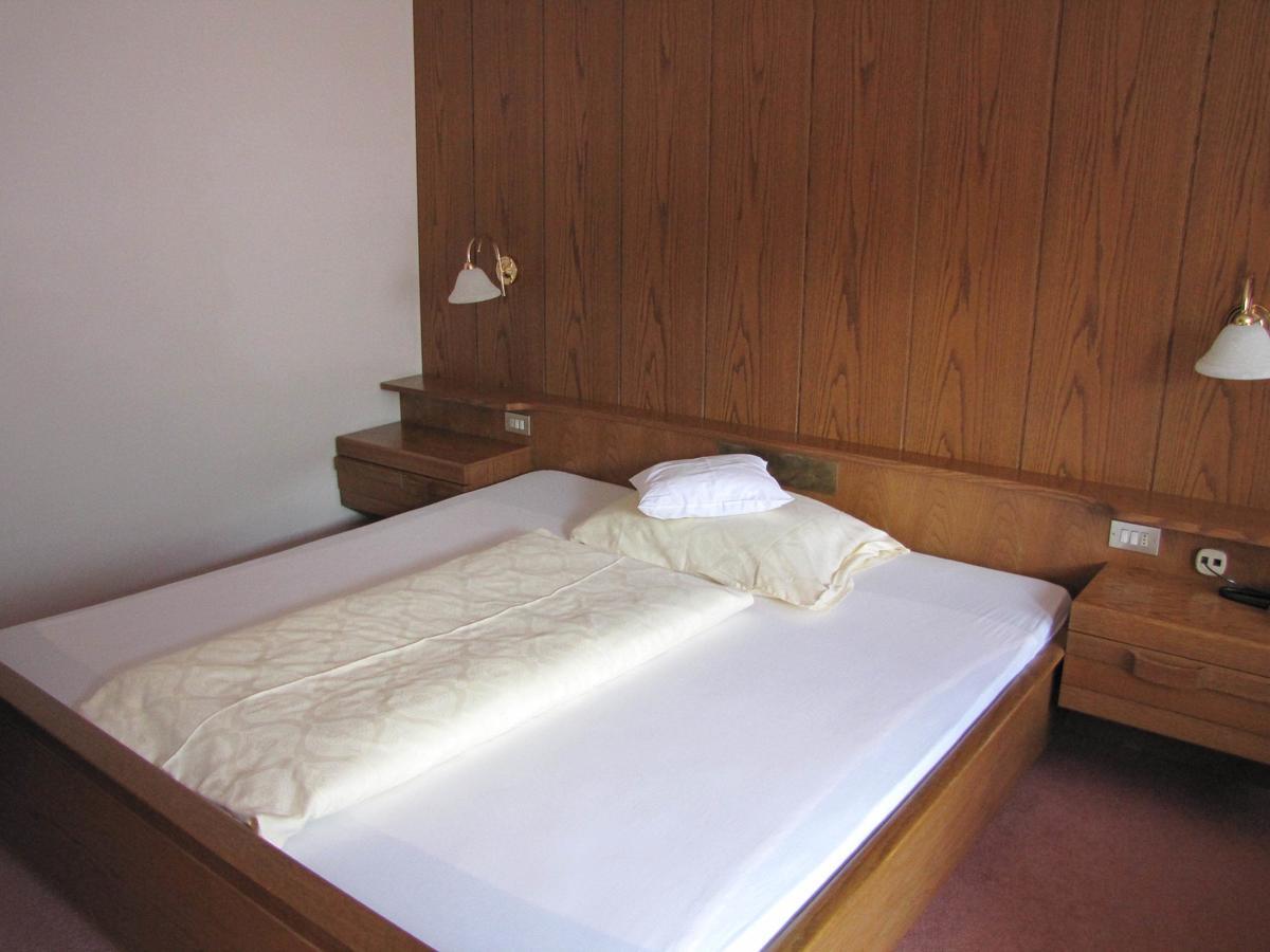 Hotel Am Fels Senale Esterno foto
